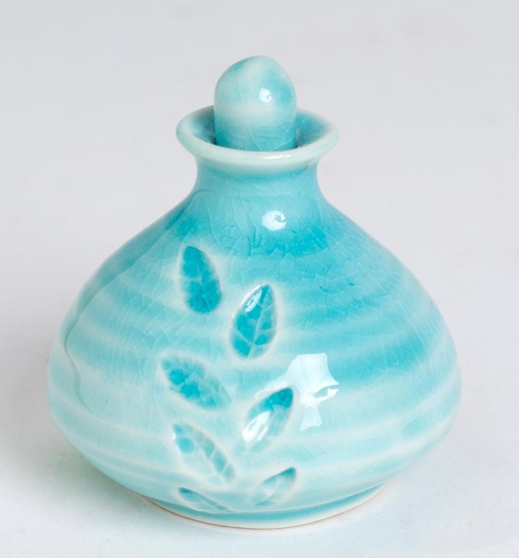 Jenn Mapplebeck (1938-2015) - Small Round Container With Stopper