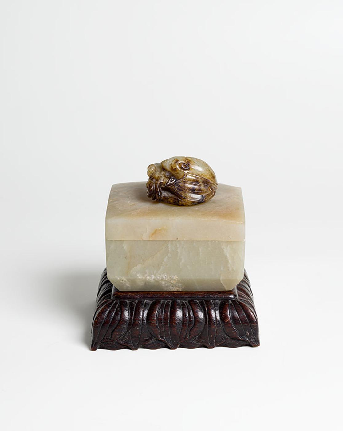 Chinese Art - A Chinese Mottled Pale Celadon Jade Box and Bat Finial, 19th Century