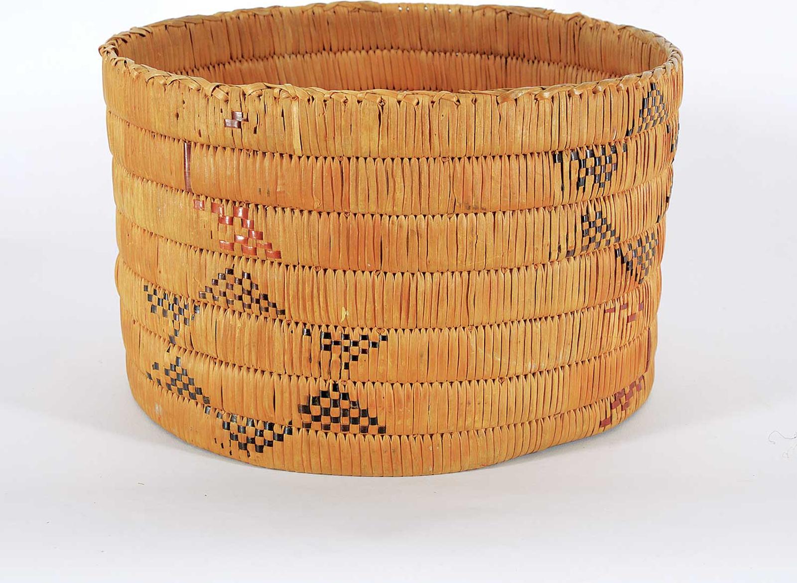 Northwest Coast First Nations School - Round Basket with Star Pattern