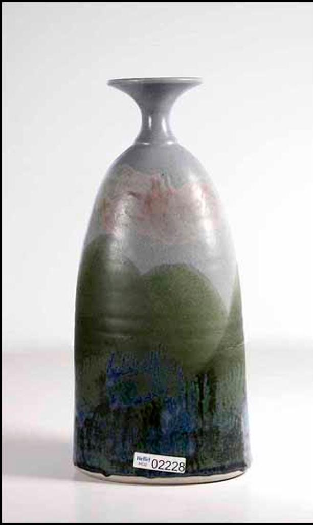 Robin Hopper (1939-2017) - Vase (02228/2013-1199)