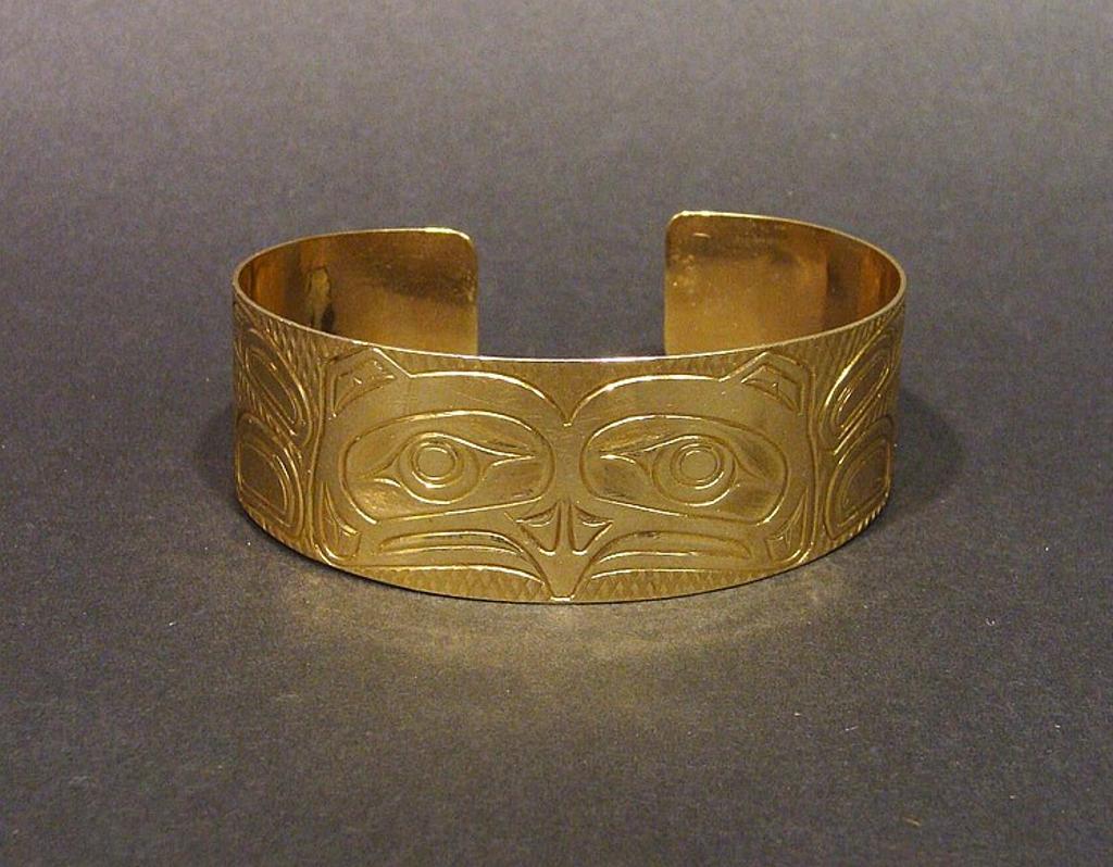 Gordon Cross - a 14kt yellow gold cuff bracelet