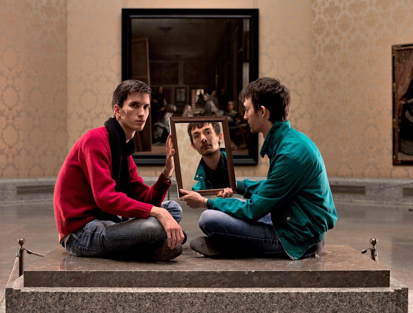 Adad Hannah (1971) - Sitting in the Great Hall, 2008