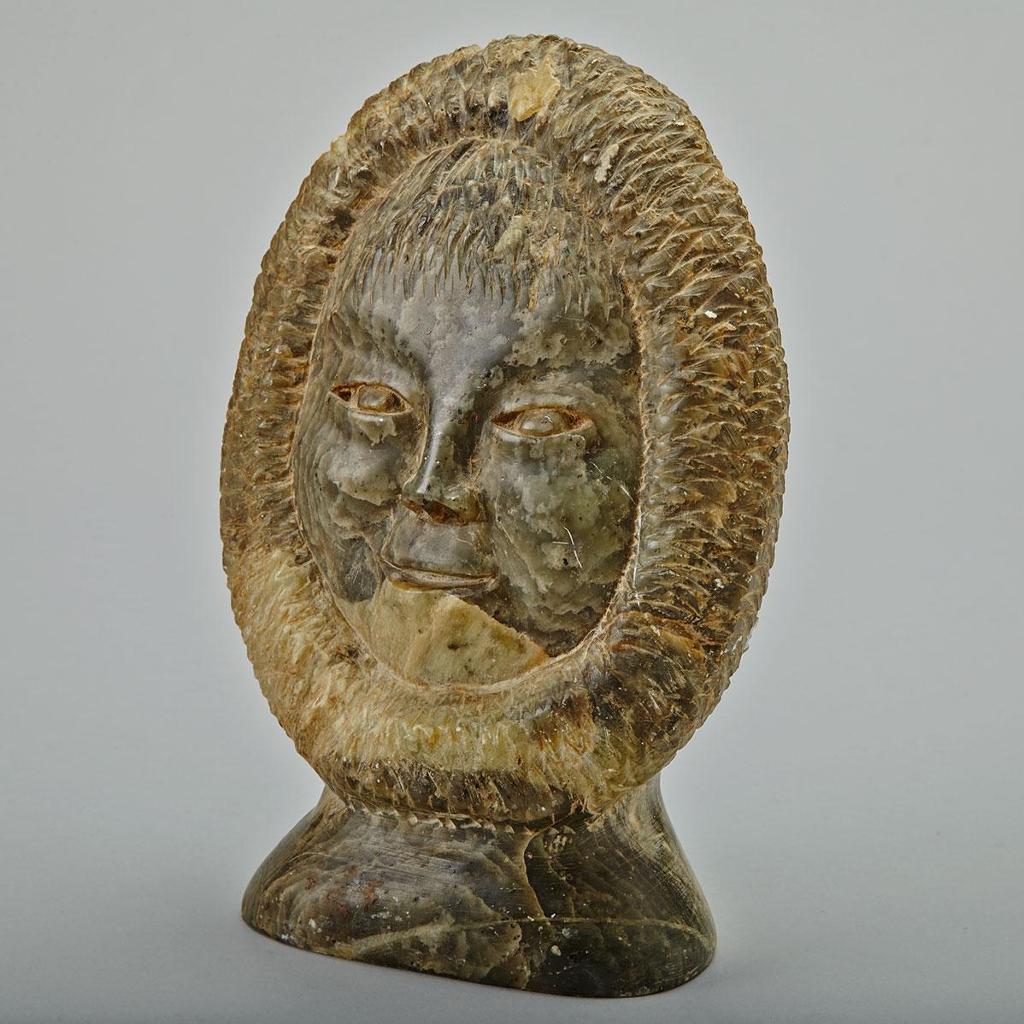 Mannumi Shaqu (1917-2000) - Face