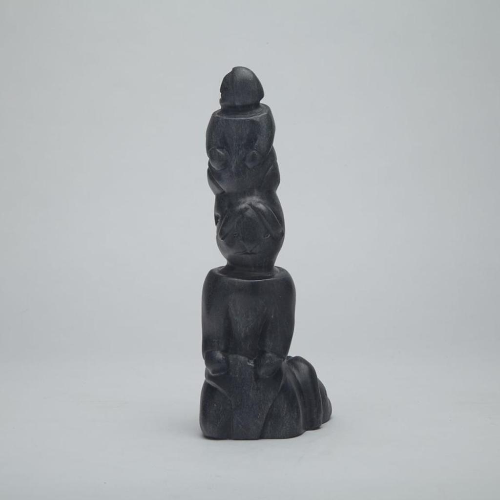 Louie Arnayuirnaaq (1968) - Totem Composition With Figures And Musk Oxen