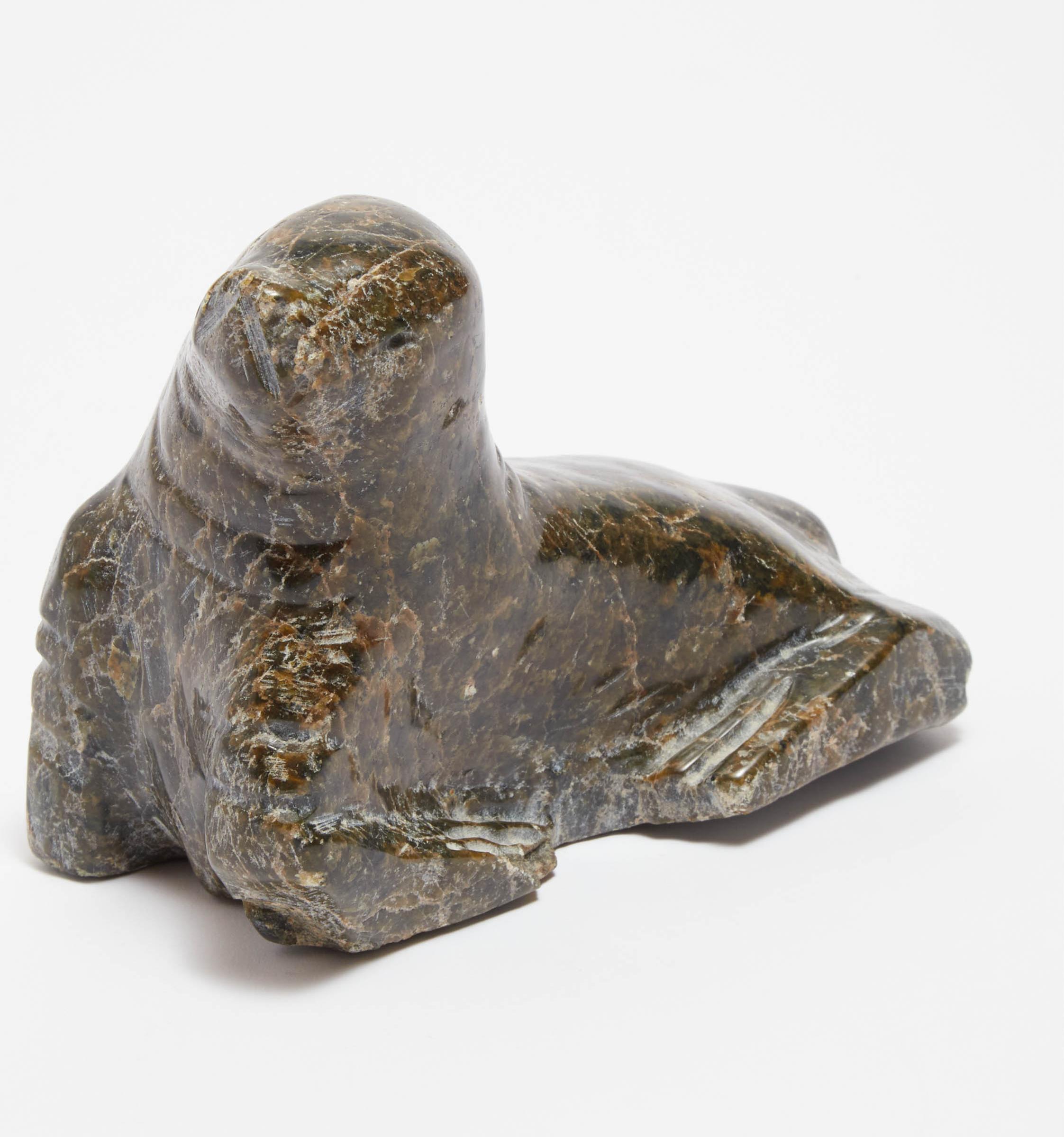 Johnny Lee Akpalialuk - Seal