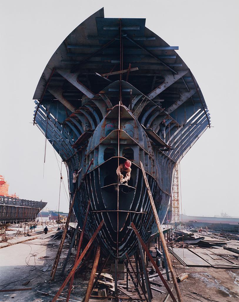 Edward Burtynsky (1955) - Shipyard #12, Qili Port, Zhejiang Province, China