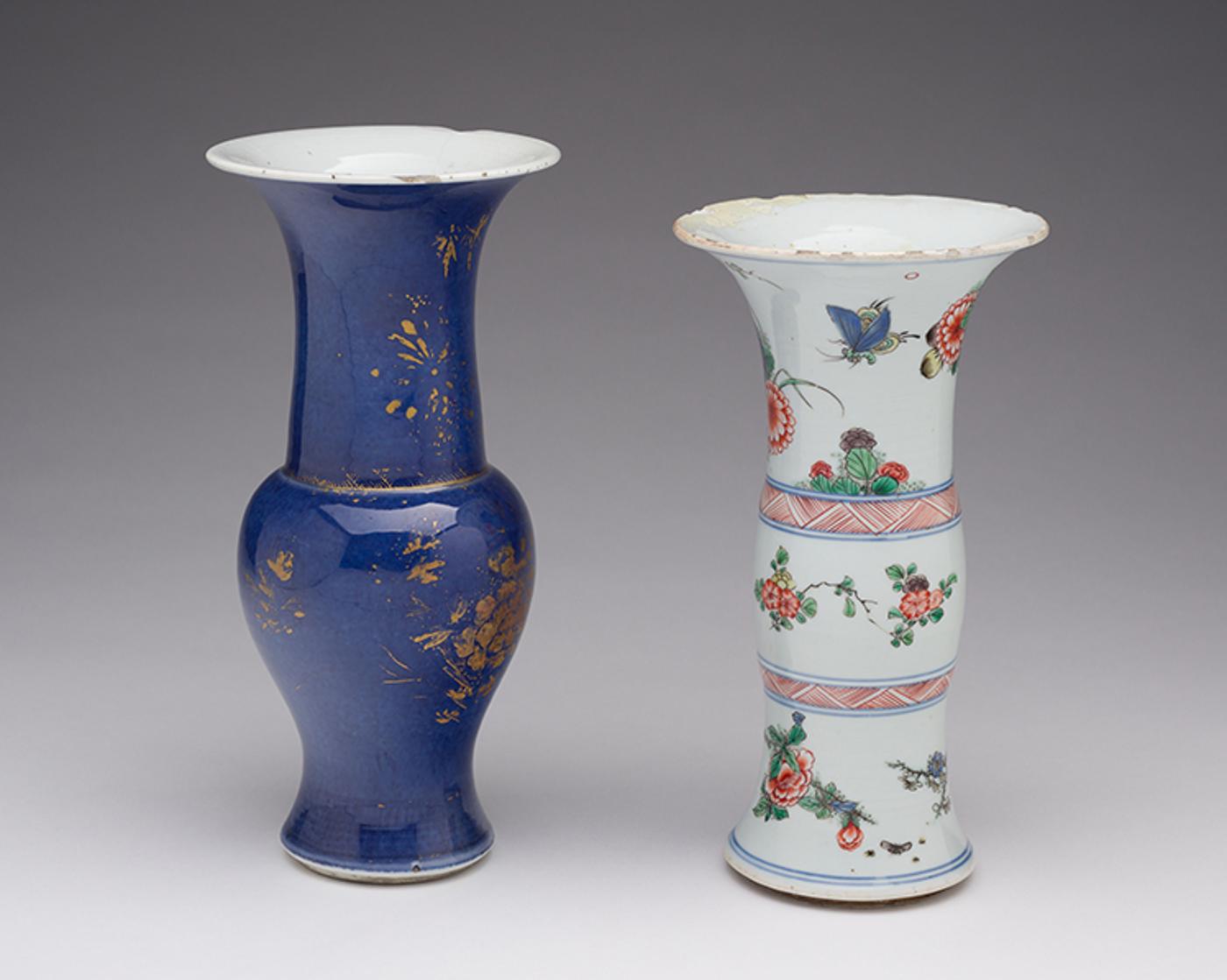 Chinese Artist - Two Chinese Porcelain Yenyen Vases, Kangxi Period (1664-1722)