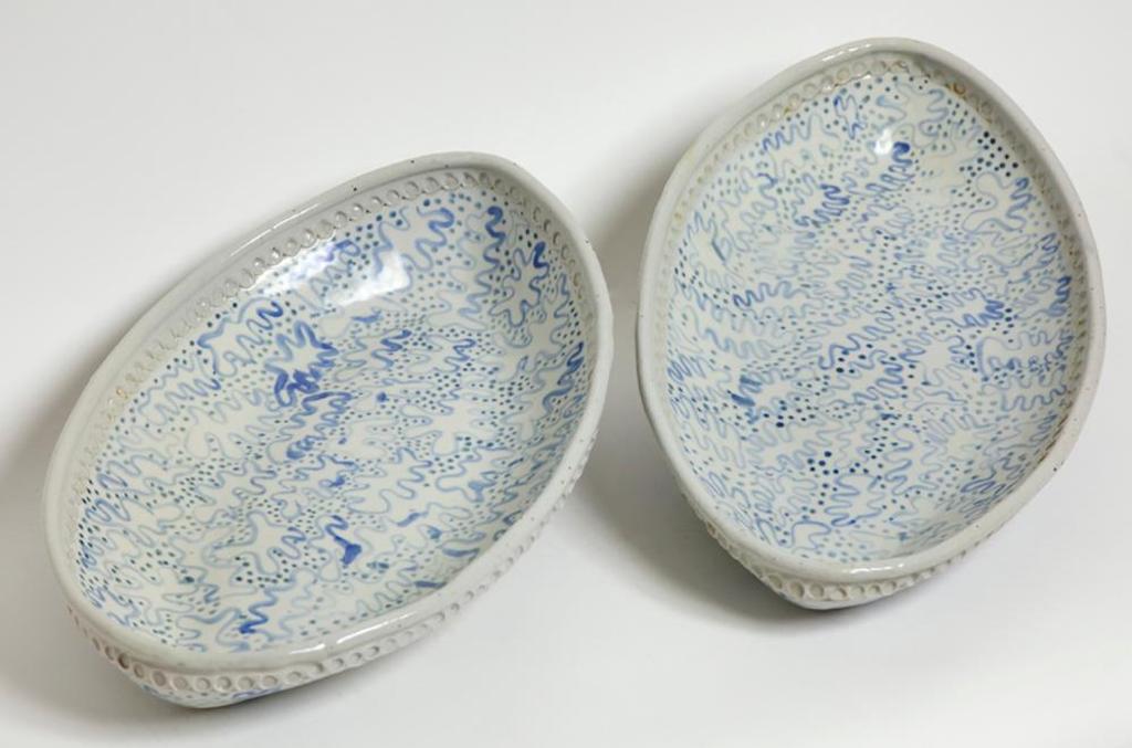 Maria Gakovic (1913-1999) - Untitled - Pair of Oval Platters