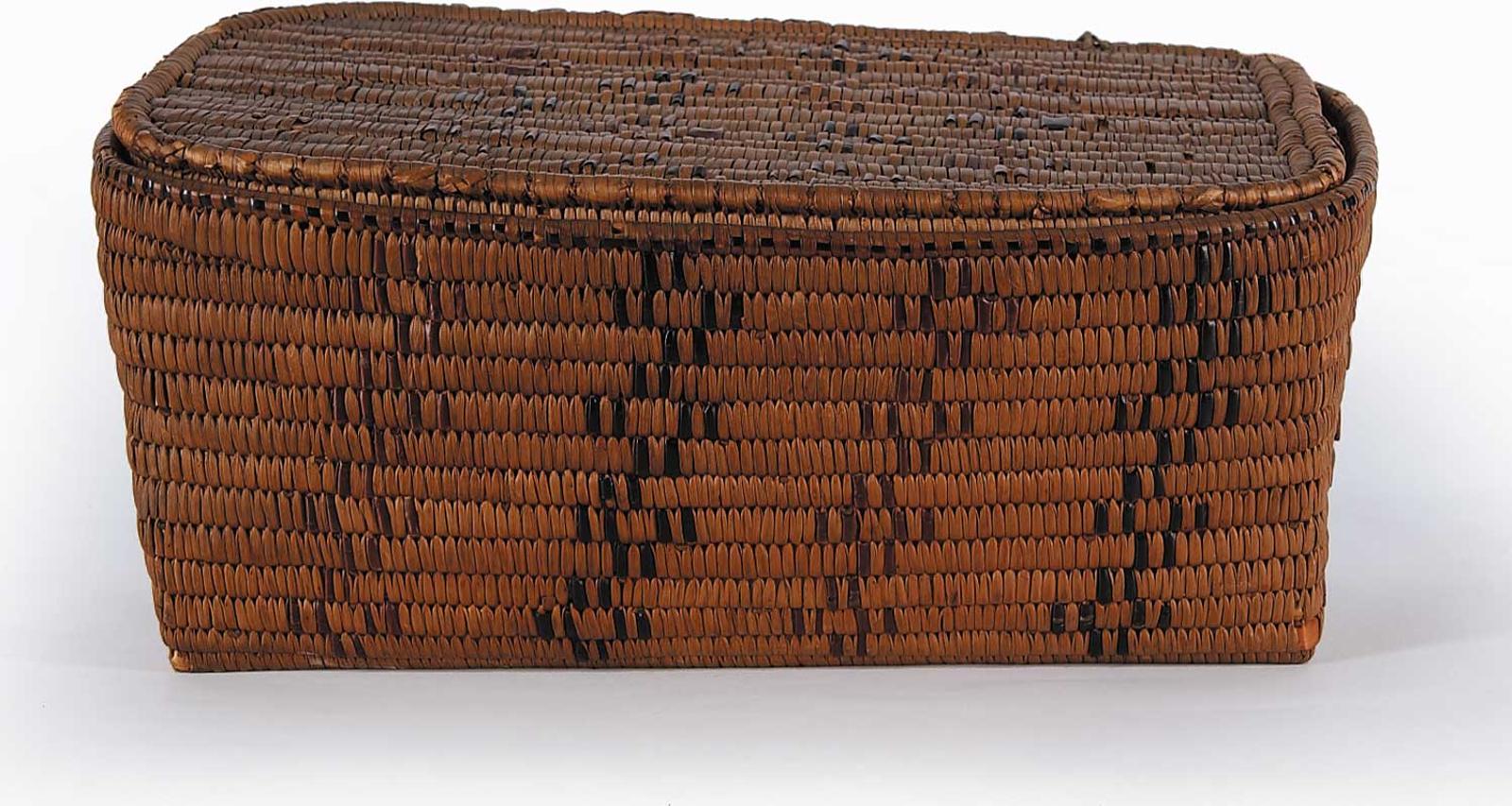 First Nations Basket School - Three Tone Basket with Hinged Lid