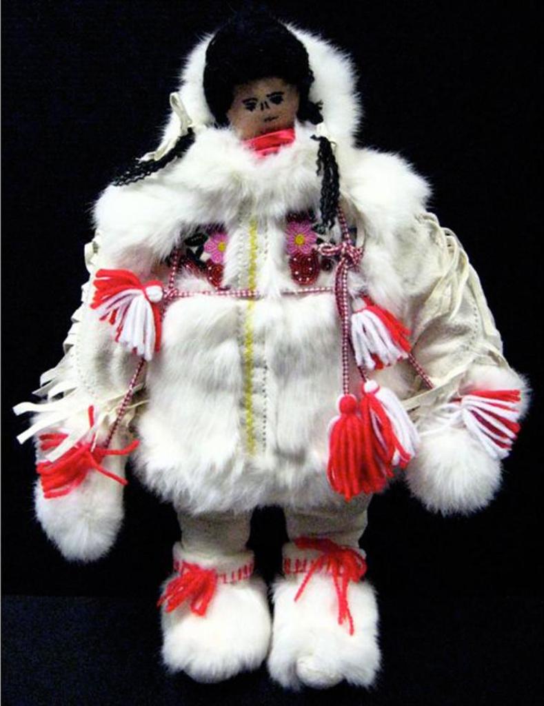 Inuit - Gwich`in Dene Doll