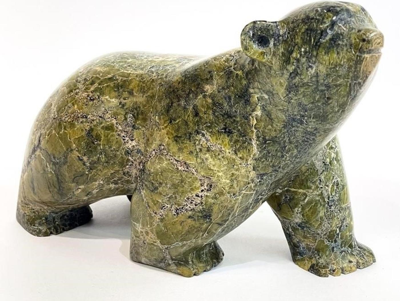 Harry Ikalukjual (1950) - b. 1950 E6-625 Iqaluit, Bear, stone
