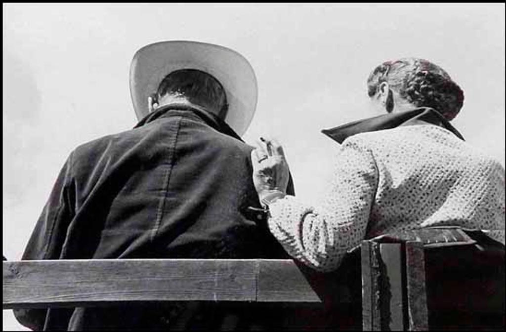 Robin Armour (1947) - Couple at Black Diamond Rodeo (01297/2013-2112)