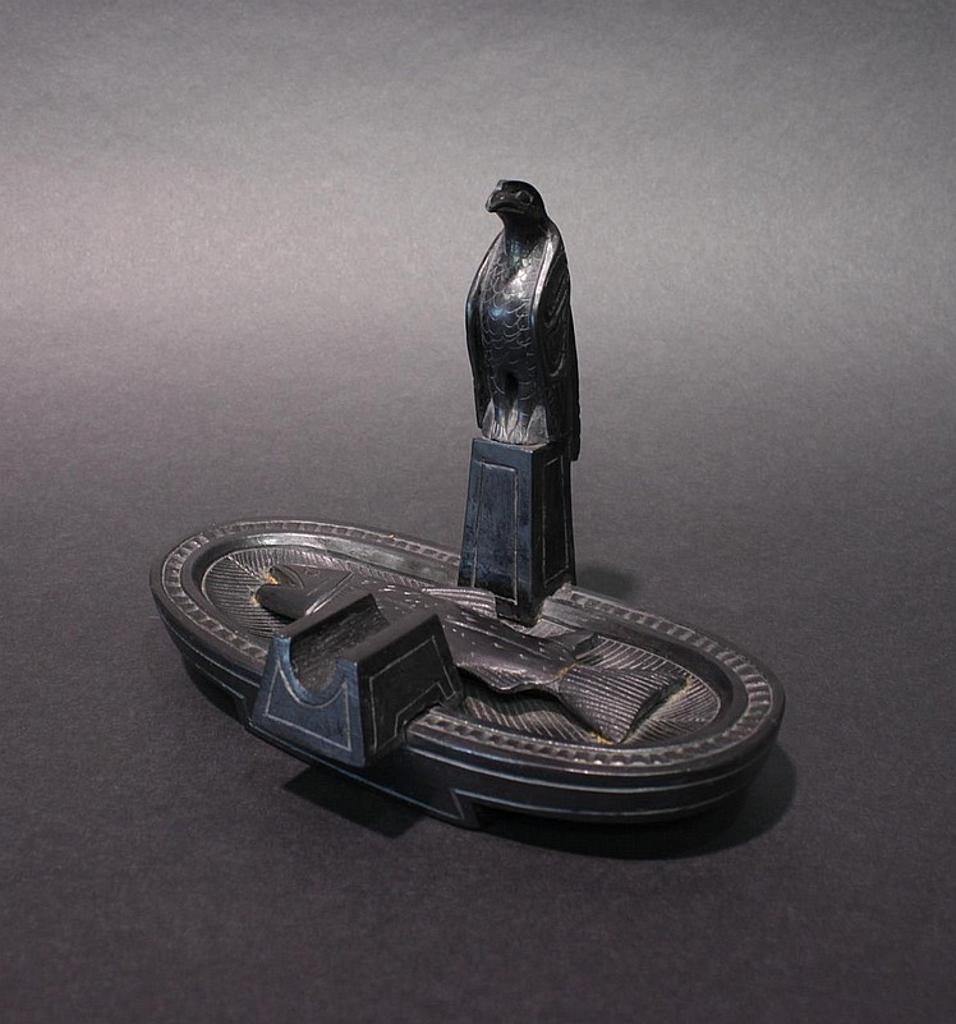 Rufus Moody (1923-1998) - a carved argillite ashtray