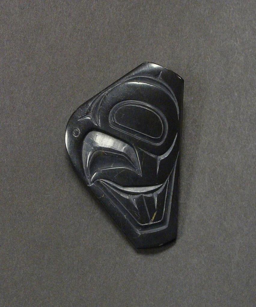 Denny Dixon (1944) - argillite Raven pendant