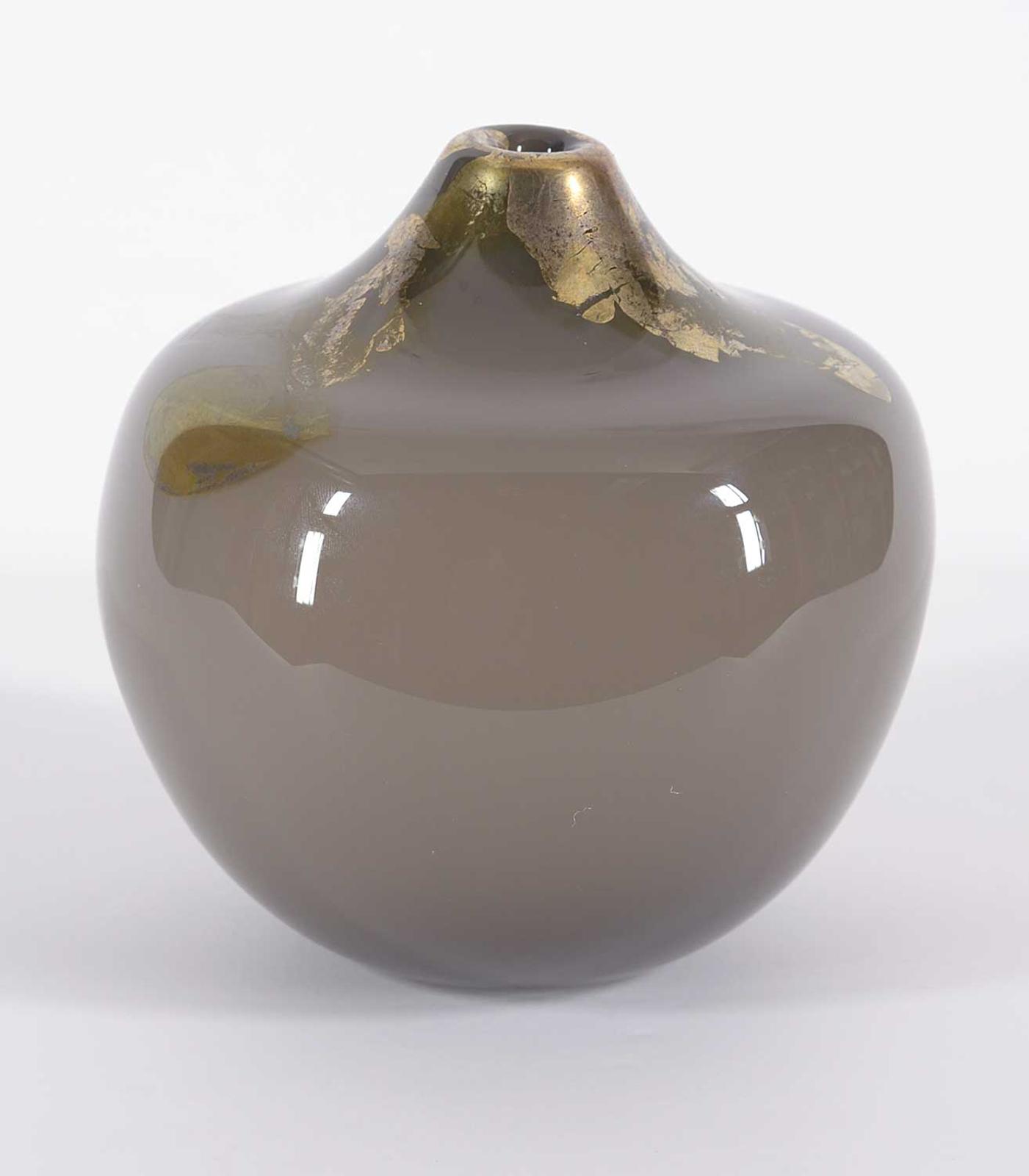 Martha Henry - Grey Vase