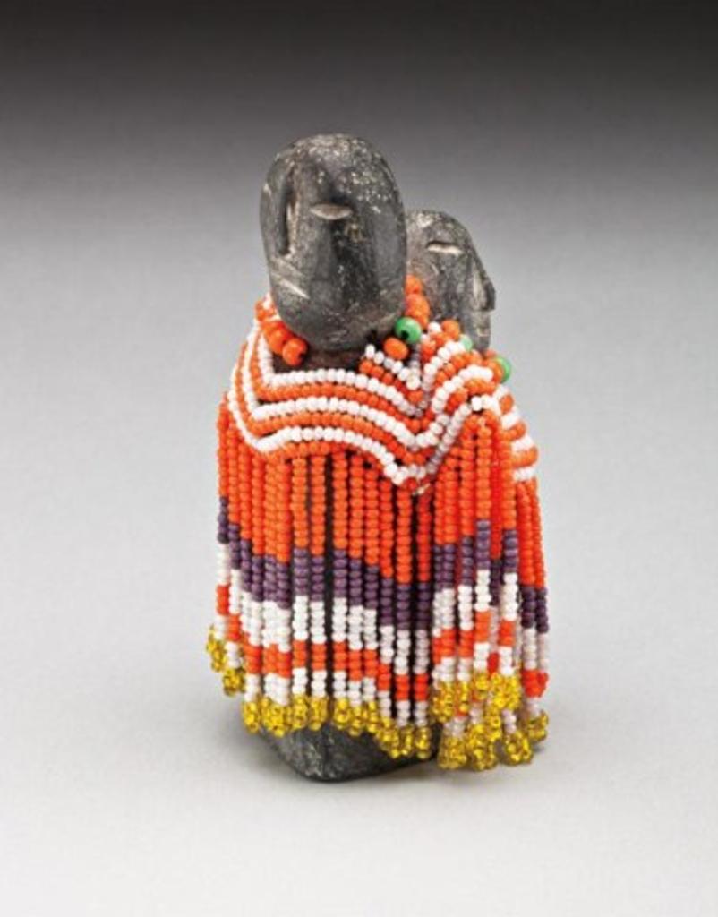 Eva Talooki Aliktiluk (1927-1995) - Black stone, fabric, beads and thread