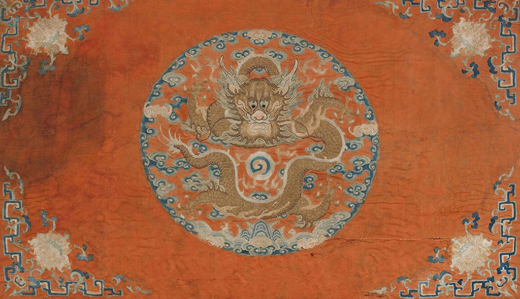 Chinese Art - A Large Silk Embroidered 