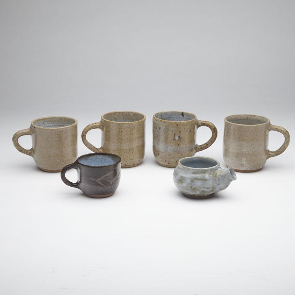 Makituk Pingwartuk (1936) - Four Matching Mugs; One Teacup; One Creamer