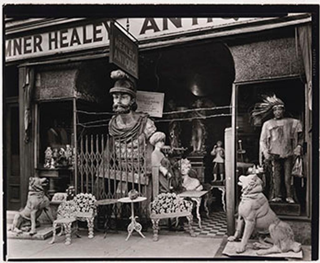 Berenice Abbott (1898-1991) - Sumner Healy Antique Shop, New York