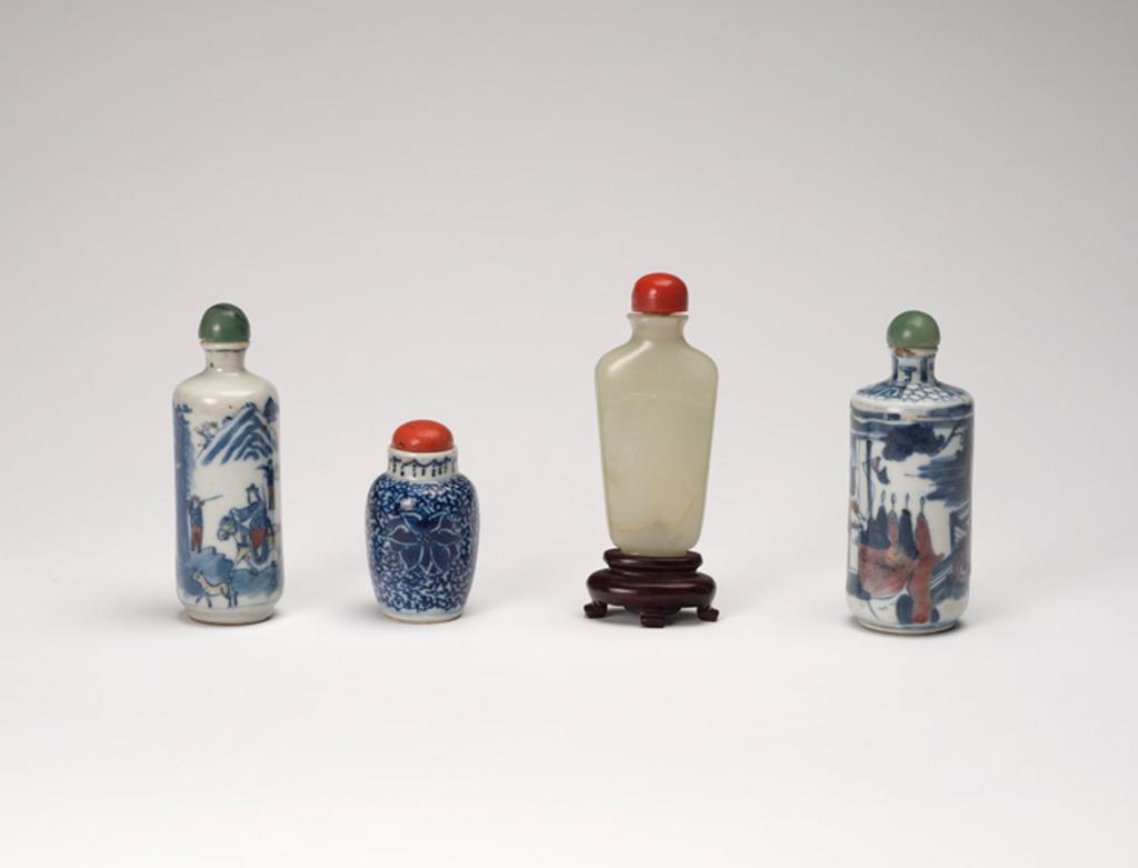 Chinese Art - Four Chinese Jade and Porcelain Snuff Bottles, Qing Dynasty