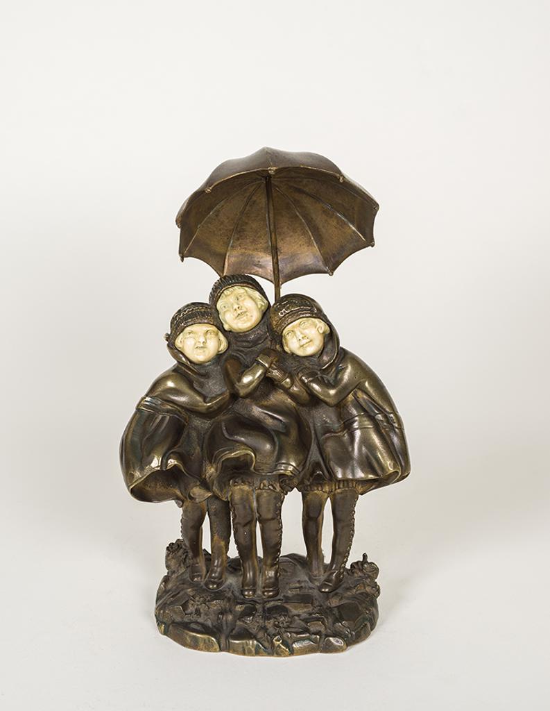 Demeter H. Chiparus (1886-1947) - Three Children with Umbrella
