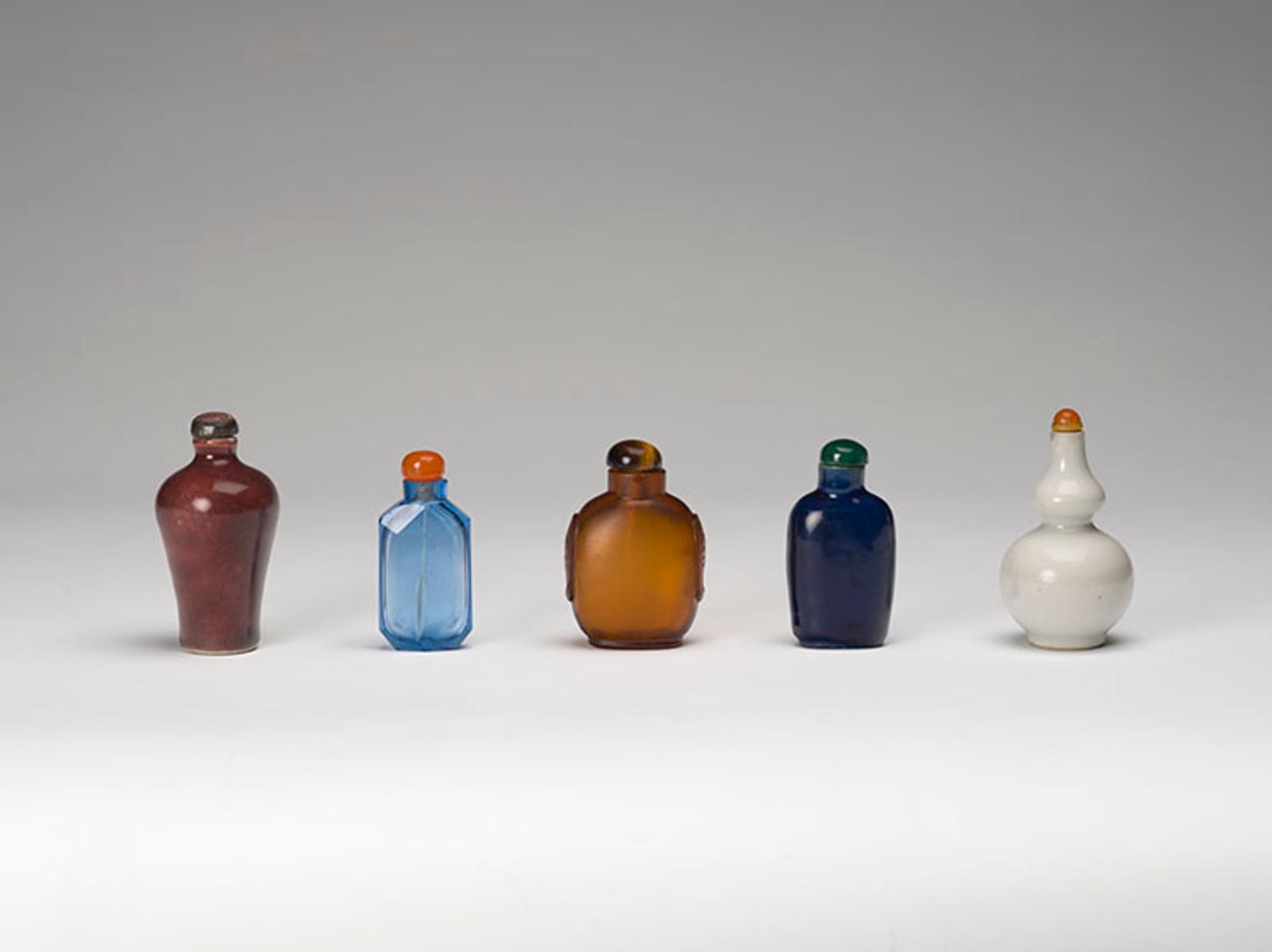 Chinese Art - Group of Five Chinese Snuff Bottles, 19th/20th Century