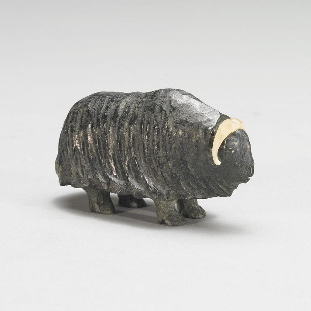 Manasie Akpaliapik (1955) - Musk Ox