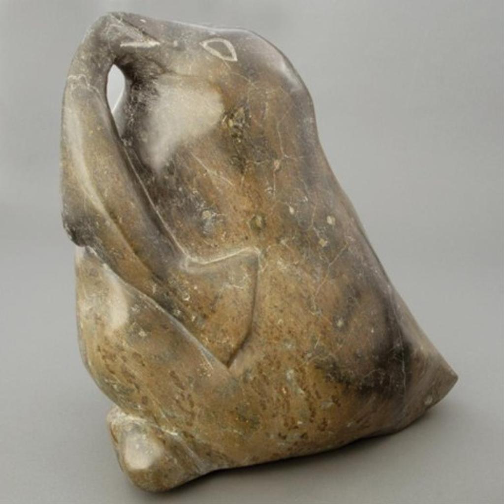 Latcholassie Akesuk (1919-2000) - Mottled green stone carving of a sea bird with fish