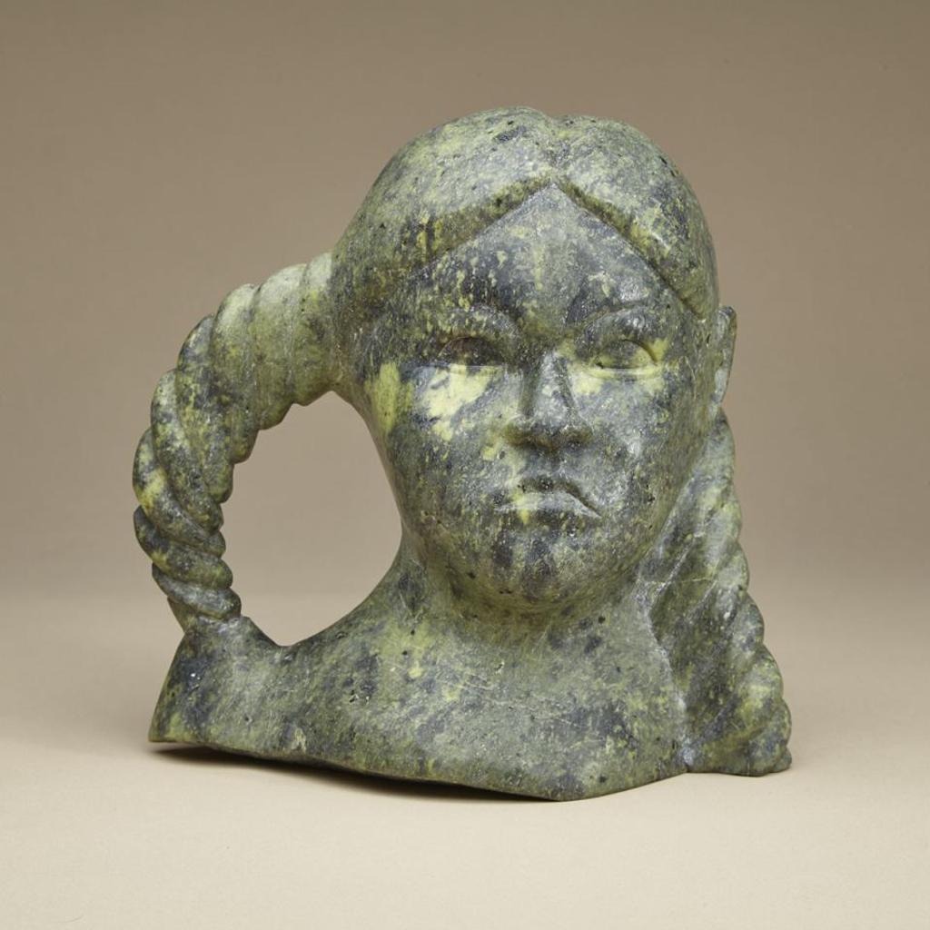 Osuitok Ipeelee (1923-2005) - Bust Of A Female