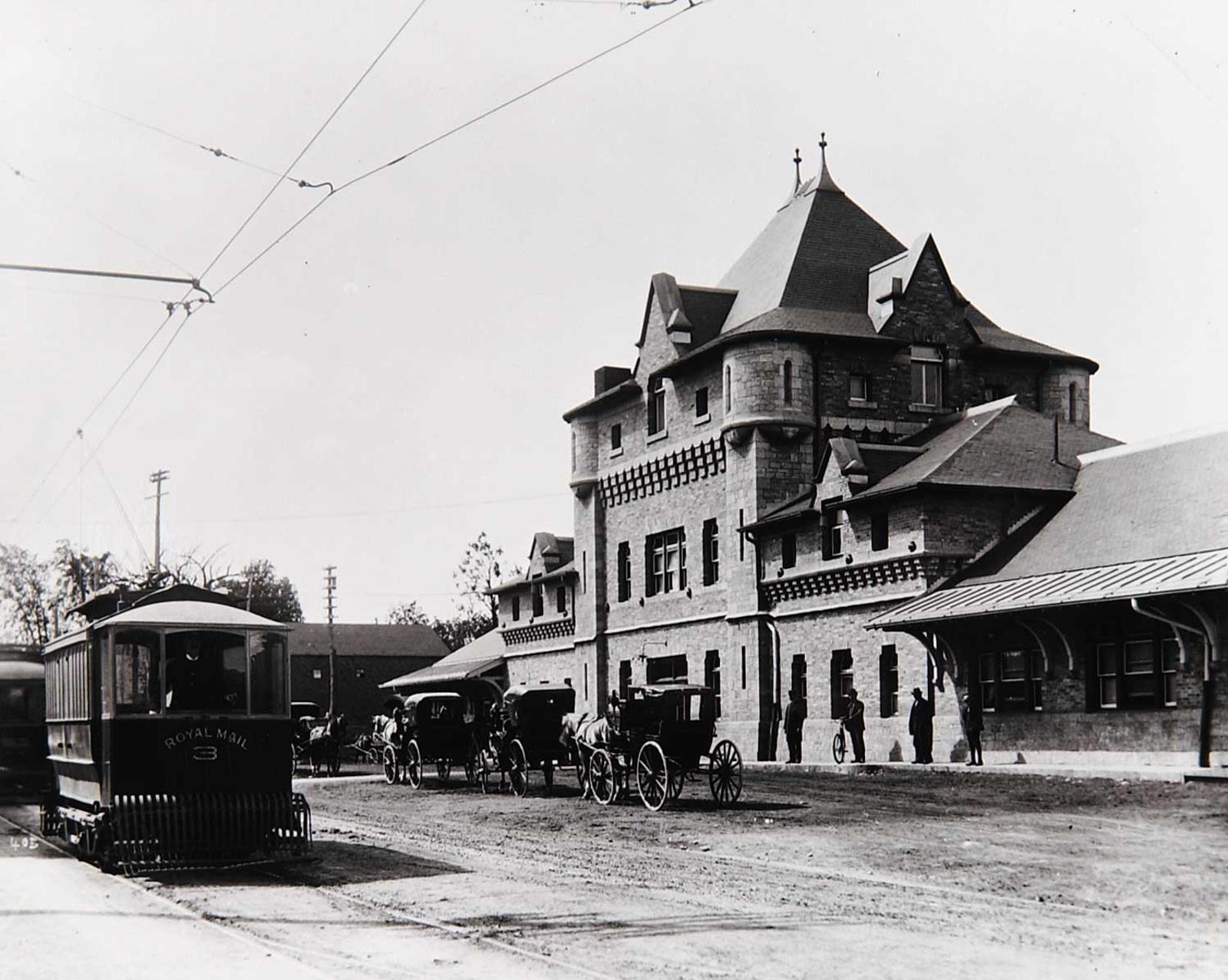 C.P.R. School - C.P.R. Railway Station, Broad Street, Ottawa