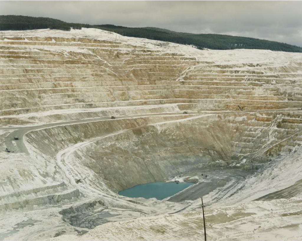 Edward Burtynsky (1955) - Lornex Open Pit Copper Mine #17, Highland Valley, B.C., 1983