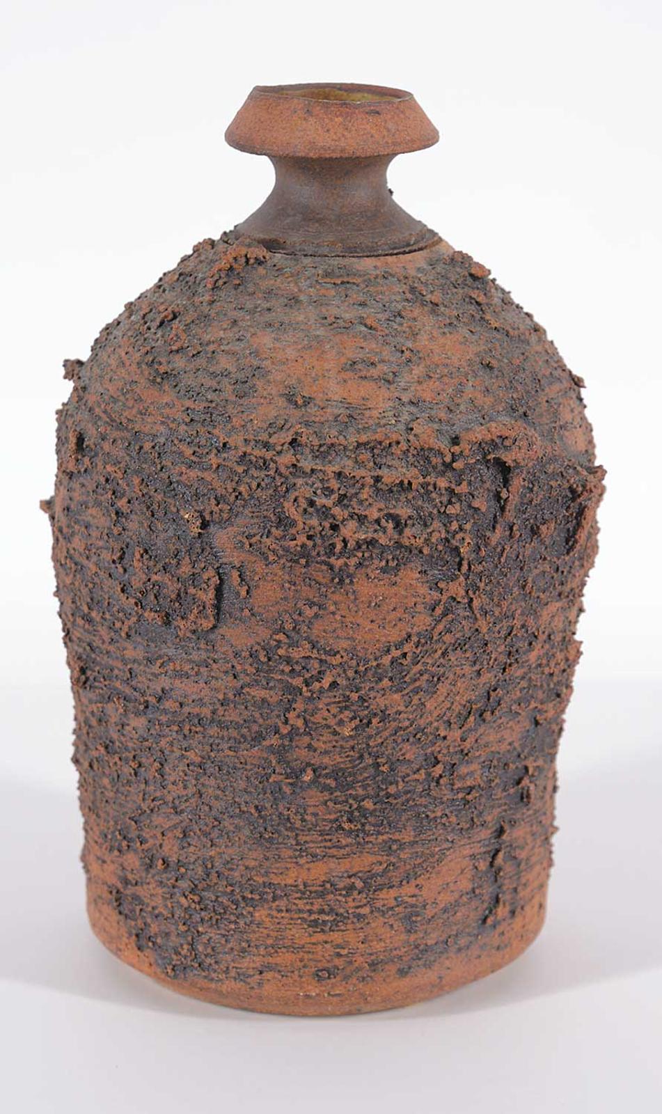 Edward Drahanchuk (1939) - Narrow Top Vase with Rough Surface