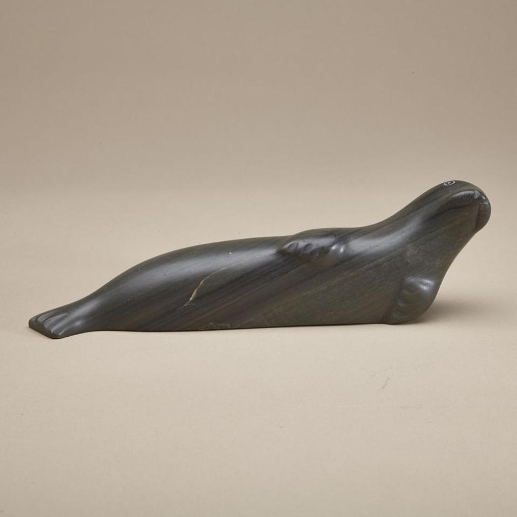 Lucassie Oqaituq (1921) - Supine Seal