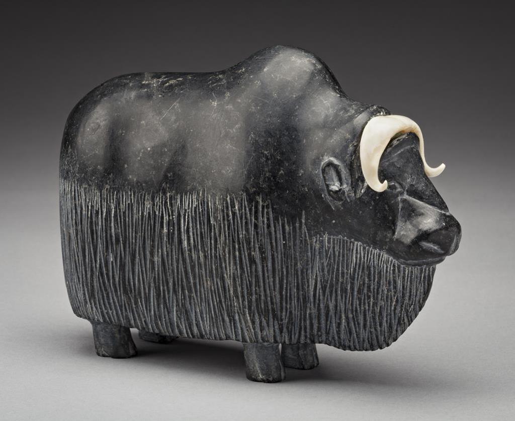 Isa Aqiattusuk Smiler (1921-1986) - Muskox