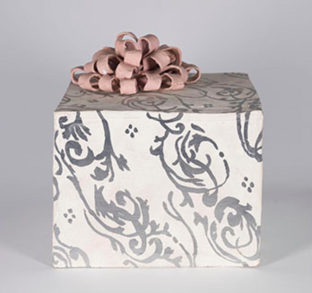 Agatha (Gathie) Falk (1928) - Ceramic Gift Box