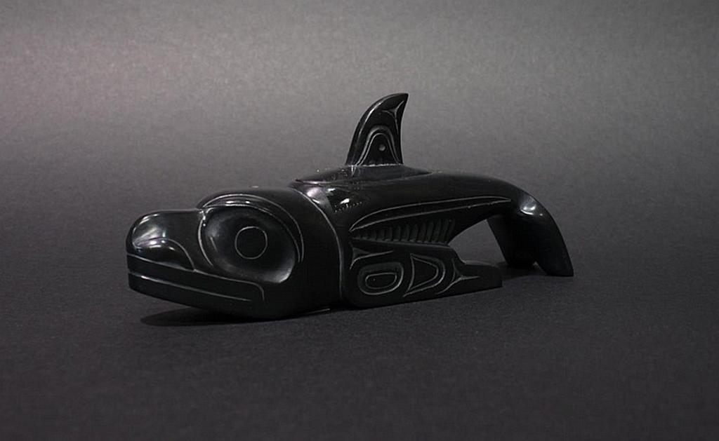 Pat Dixon (1938-2015) - an argillite carving of a Killer Whale