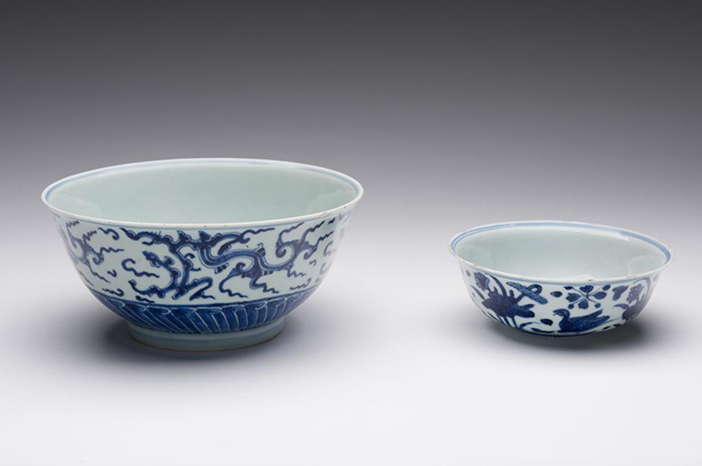 Chinese Art - A Large Chinese Blue and White 'Dragon' Bowl, Kangxi Period (1664 - 1722)