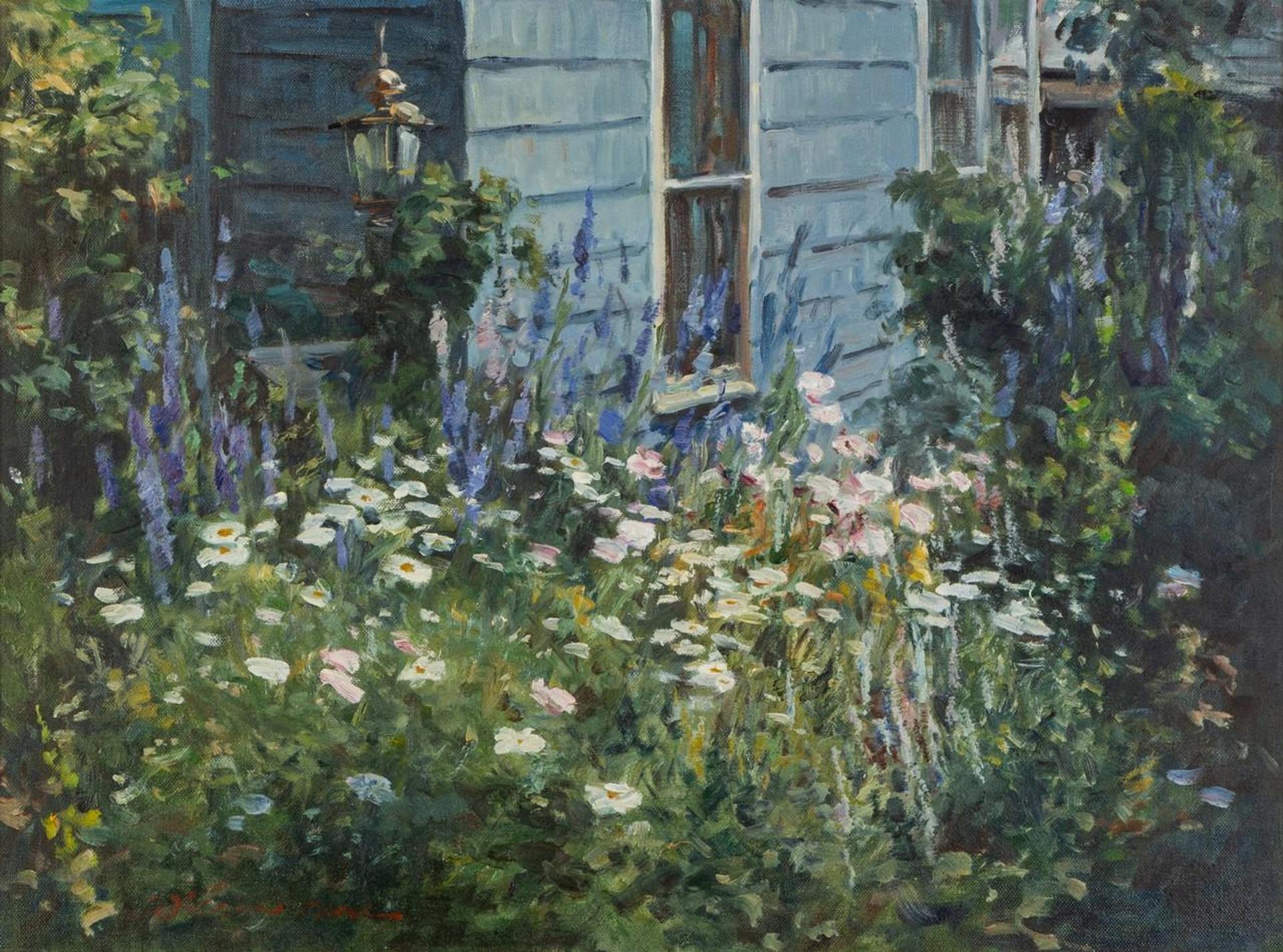 Wilson Chu (1946) - Flowers against a grey house