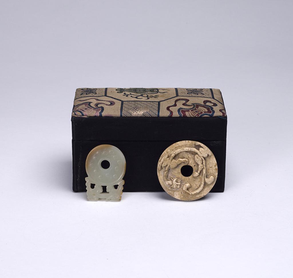 Chinese Art - Two Chinese Archaistic Jade Bi Discs, 19th Century