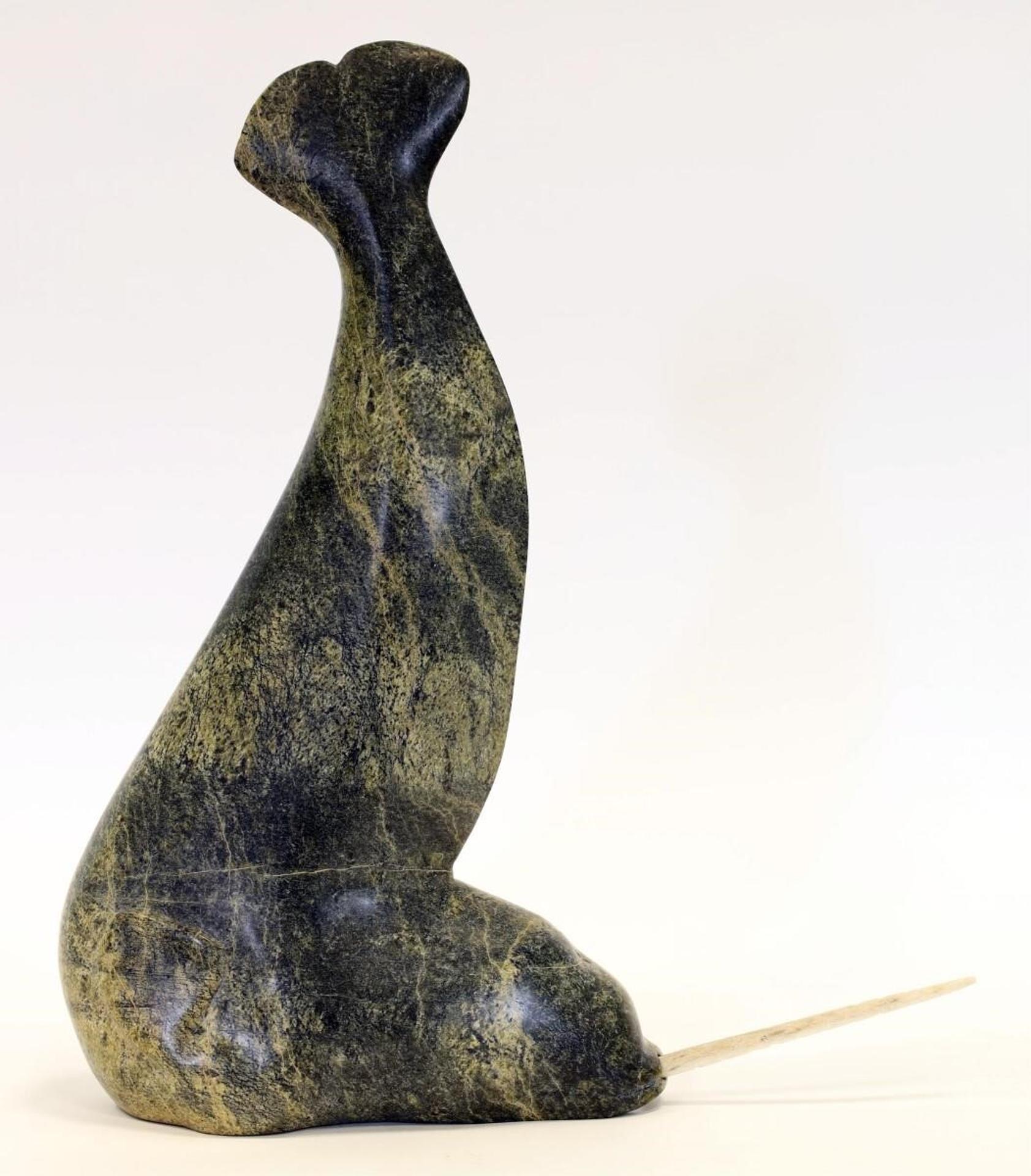 Booku Bookoo Pudlat (1967) - a serpentine carving of a Narwhal
