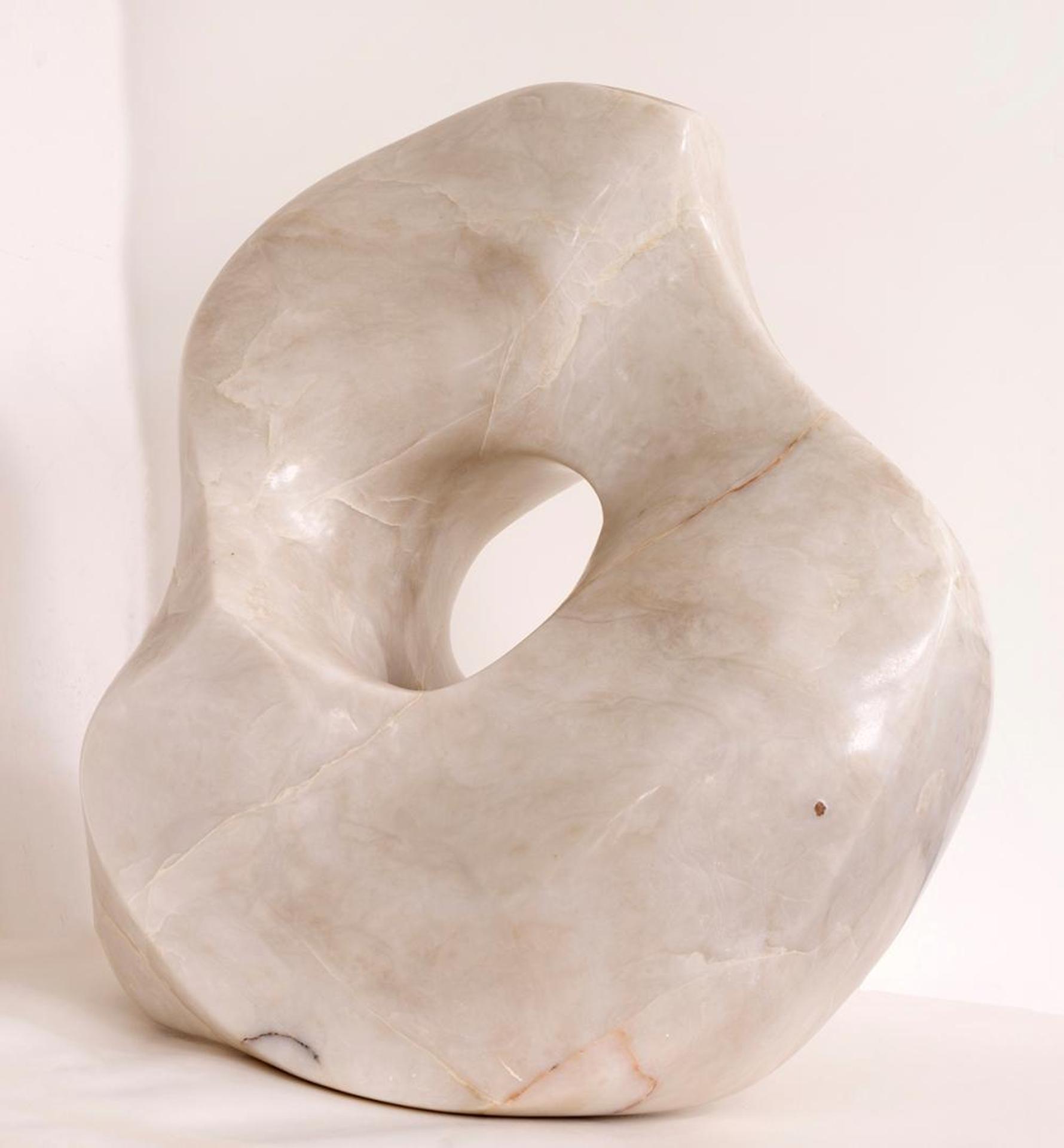 Marigold Sherstobitoff (1934) - Untitled - Sculpture