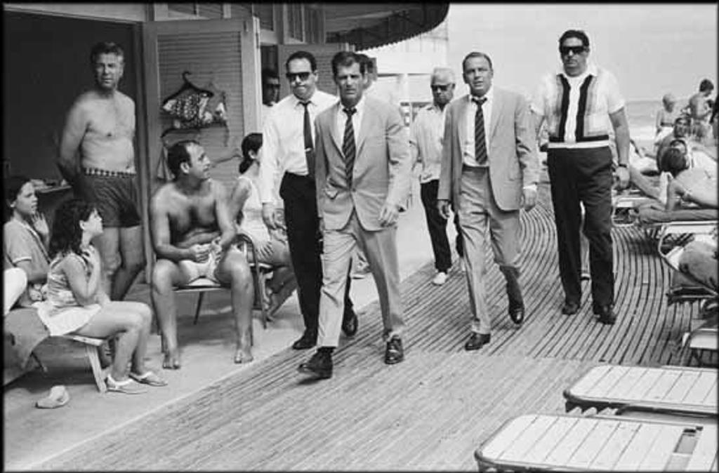 Terry O'Neill (1938-2019) - Frank Sinatra with his Stand-in and Bodyguards Arriving on Location, Miami Beach