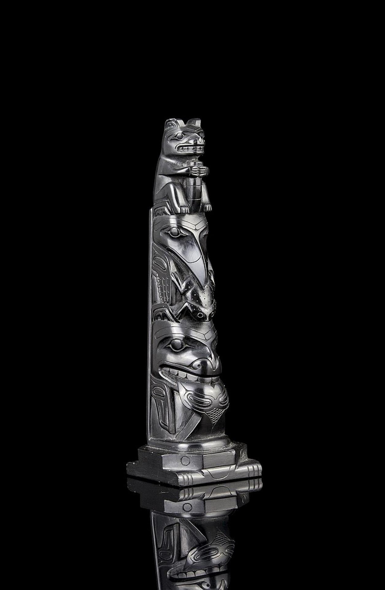 Ike Hans (1899-1961) - an argillite pole depicting Bear