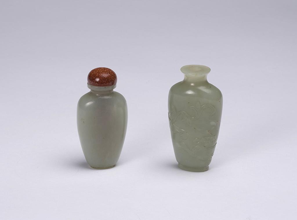 Chinese Art - Two Chinese Pale Celadon Jade Snuff Bottles, Late Qing Dynasty