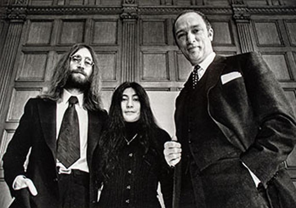 Peter Bregg (1948) - John Lennon and his wife Yoko Ono, in Canada as part of their crusade for peace, meet with Prime Minister Pierre Trudeau, December 23 1969 in Ottawa