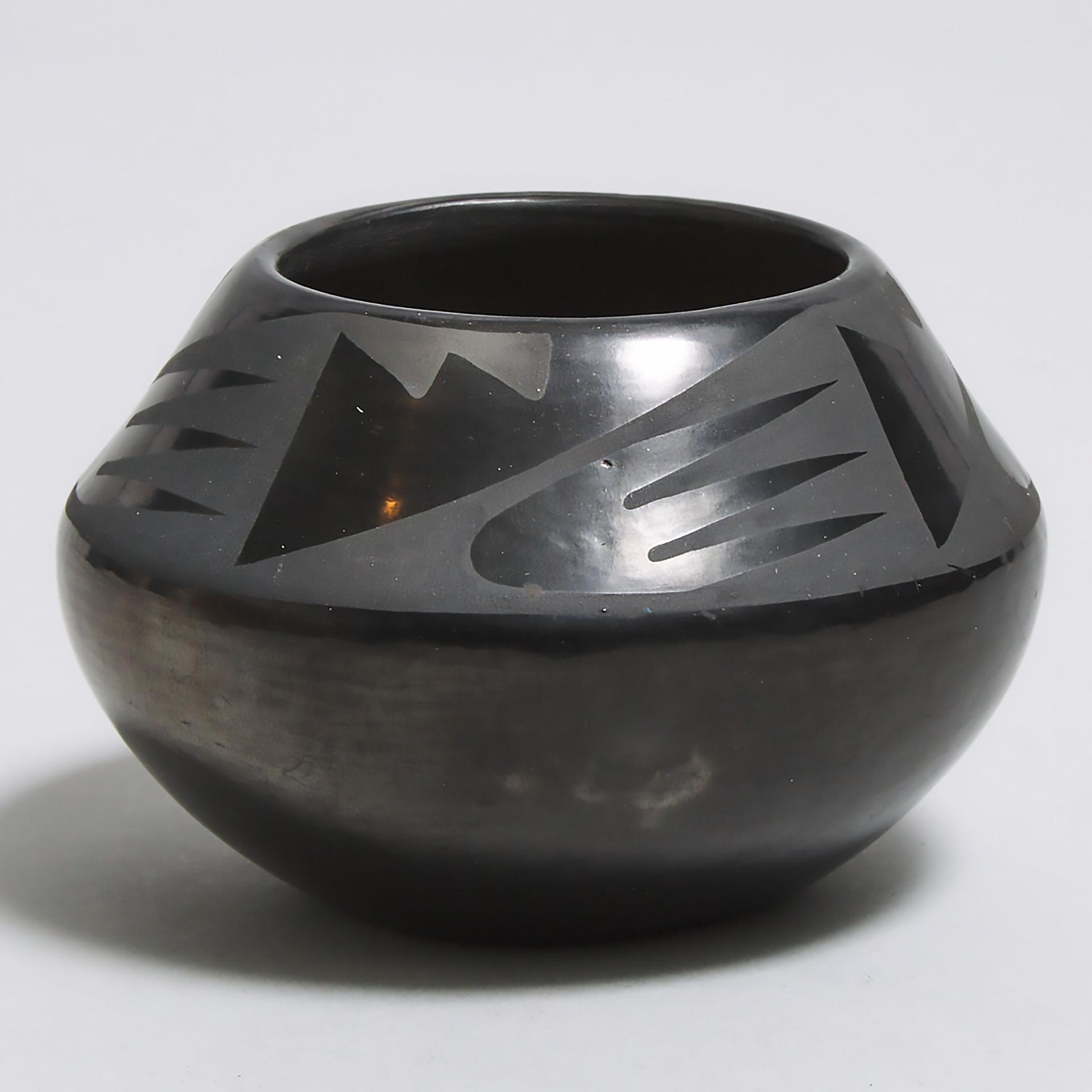 Lupita Martinez (1919-2006) - Pueblo Polished Black Ware Coiled Pottery Jar, New Mexico, 1969