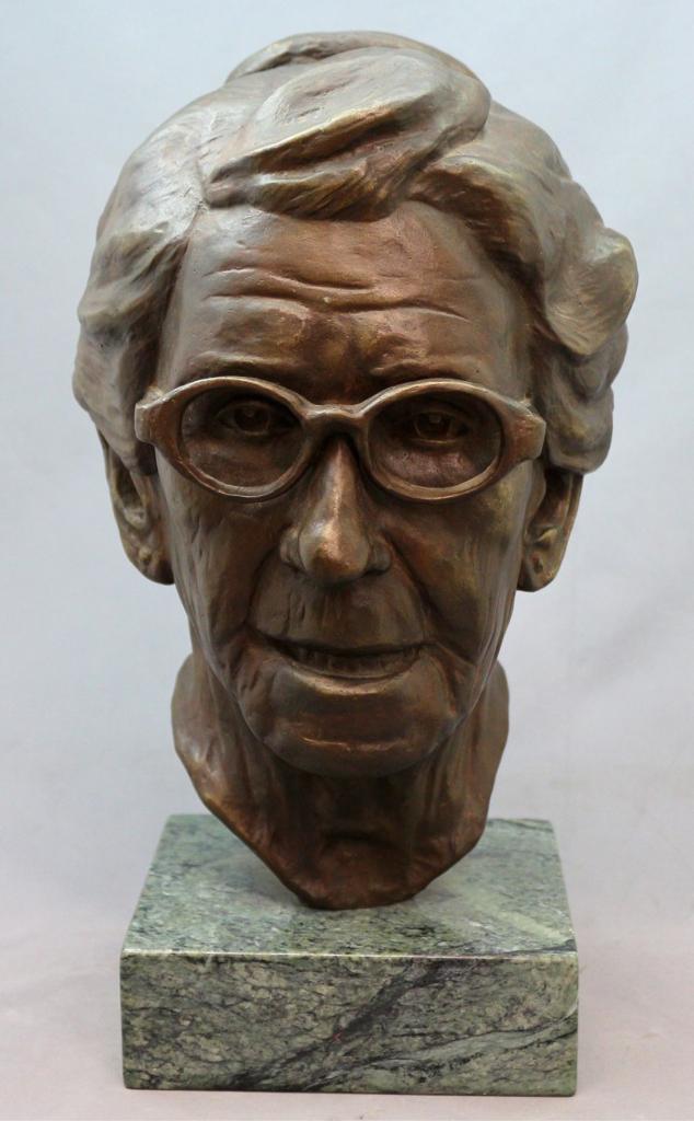 Harold Sampson Pfeiffer (1908-1997) - Head Of An Old Woman; 1973