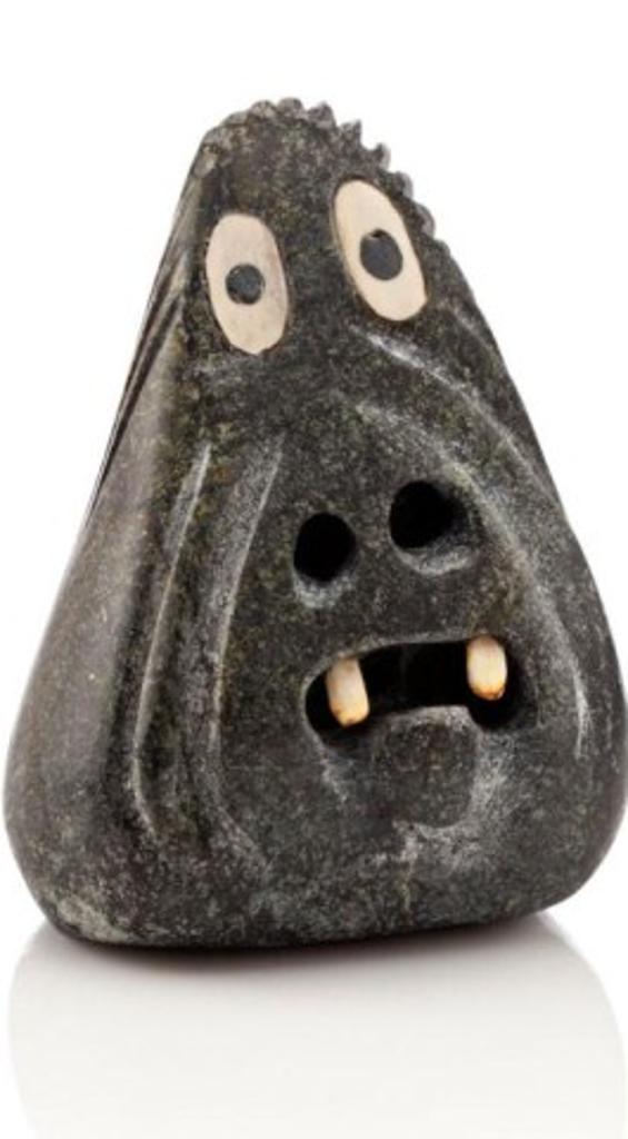 Judas Ullulaq (1937-1998) - Head of a Shaman, ca. mid-late 1980s, Green-grey stone and antler
