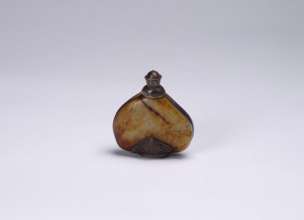 Chinese Art - Chinese Mottled Jade and Silver Snuff Bottle, 19th Century