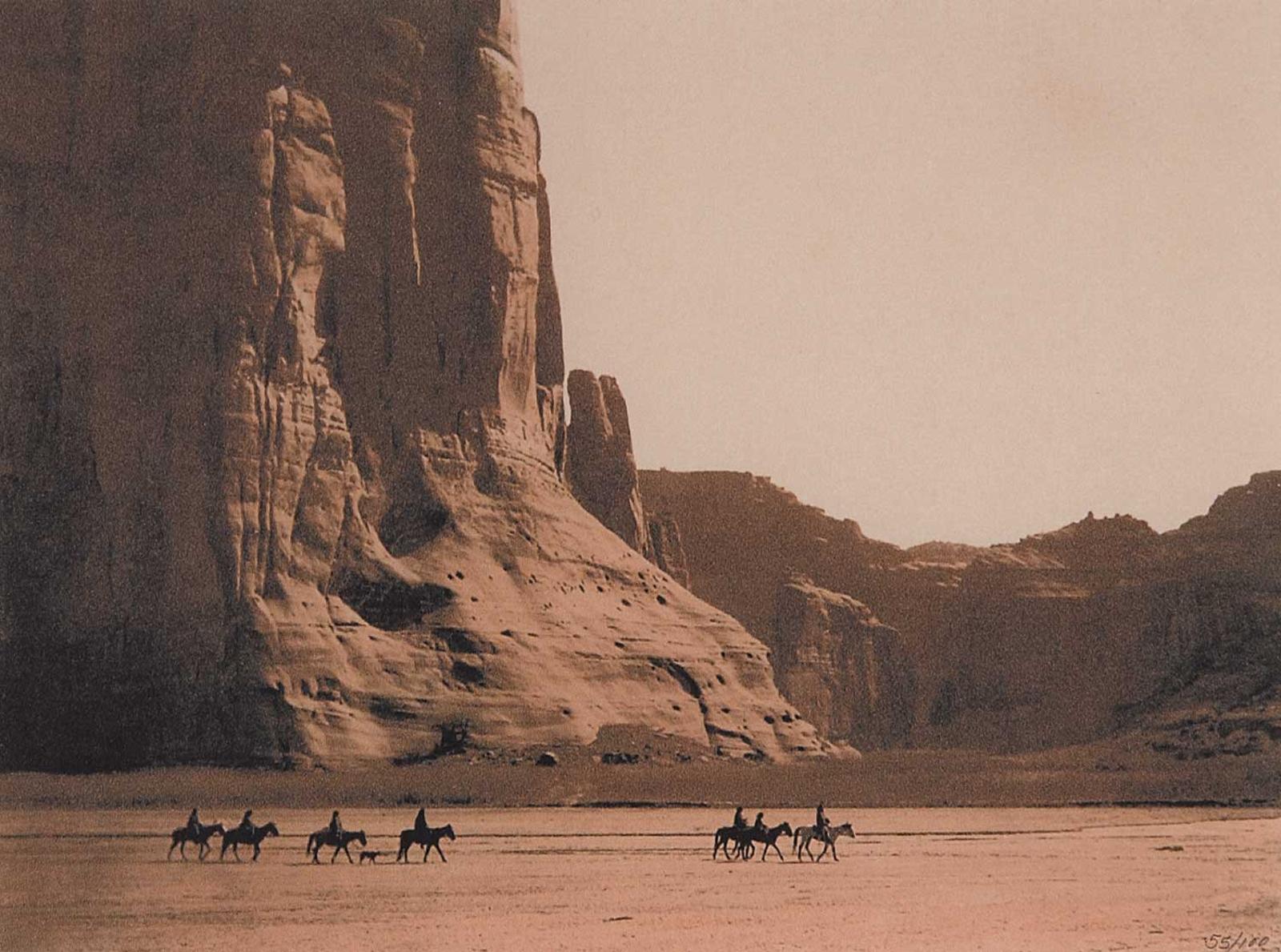 Edward Sherrif Curtis (1868-1952) - Canon De Chelly Navajo  #55/100